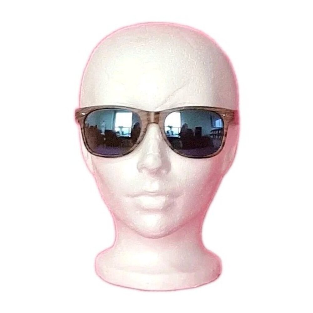 WAYFARER STYLE SUNGLASSES